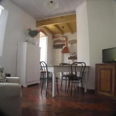 In Apartment Belgirate
